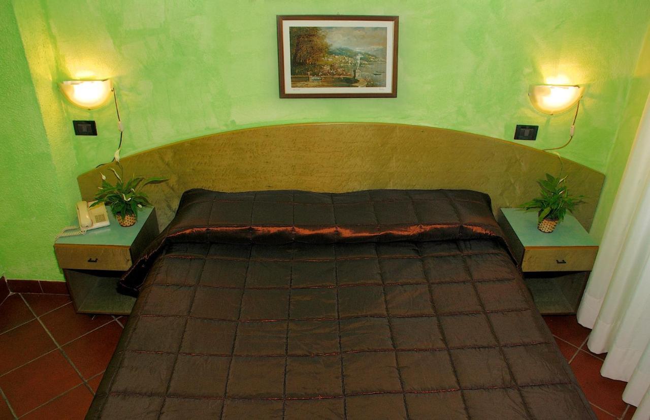 Hotel Il Telegrafo Melegnano Extérieur photo